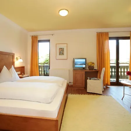 Zur Post 2* Maishofen